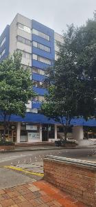 Apartamento de 3 alcobas en venta en Chapinero, Bogotá, 188 m² · foto 2 de 17