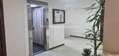 Apartamento de 3 alcobas en venta en Chapinero, Bogotá, 188 m² · foto 4 de 17