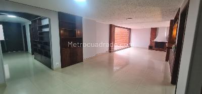 Apartamento de 3 alcobas en venta en Chapinero, Bogotá, 188 m² · foto 5 de 17
