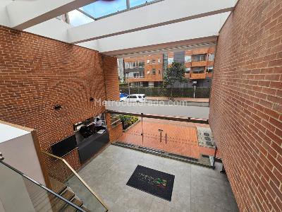Apartamento de 3 alcobas en venta en Colina Campestre, Bogotá, 83 m² · foto 2 de 20