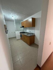 Apartamento de 3 alcobas en venta en Hayuelos, Bogotá, 76 m² · foto 13 de 20