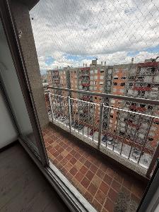 Apartamento de 3 alcobas en venta en Hayuelos Capellania, Bogotá, 74 m² · foto 11 de 20