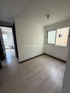 Apartamento de 3 alcobas en venta en Hayuelos Capellania, Bogotá, 74 m² · foto 16 de 20