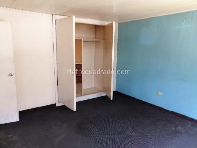 Casa de 4 alcobas en venta en Bella Suiza, Bogotá, 255 m² · foto 16 de 20