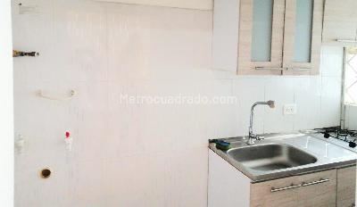 Casa de 5 alcobas en venta en Normandia Oriental, Bogotá, 500 m² · foto 10 de 18