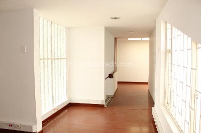 Casa de 5 alcobas en venta en Santa Margarita, Bogotá, 243 m² · foto 4 de 20