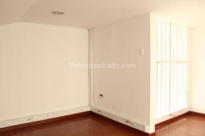 Casa de 5 alcobas en venta en Santa Margarita, Bogotá, 243 m² · foto 5 de 20