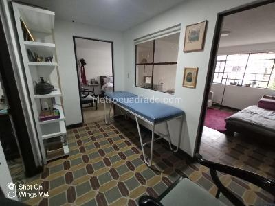 Casa de 5 alcobas en venta en Las Orquideas, Bogotá, 345 m² · foto 13 de 20