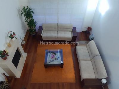 Casa de 3 alcobas en arriendo en Hacienda San Sebastian Pl, Bogotá, 320 m² · foto 2 de 20