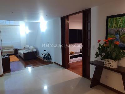 Casa de 3 alcobas en arriendo en Hacienda San Sebastian Pl, Bogotá, 320 m² · foto 3 de 20