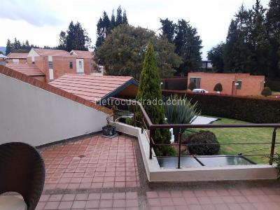 Casa de 3 alcobas en arriendo en Hacienda San Sebastian Pl, Bogotá, 320 m² · foto 18 de 20