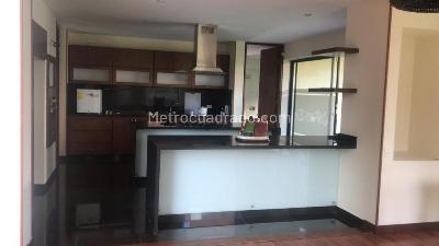 Casa de 4 alcobas en venta en Senderos De Canelon, Cajicá, 377 m² · foto 3 de 20