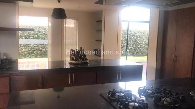 Casa de 4 alcobas en venta en Senderos De Canelon, Cajicá, 377 m² · foto 6 de 20