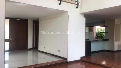 Casa de 4 alcobas en venta en Senderos De Canelon, Cajicá, 377 m² · foto 7 de 20