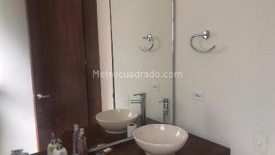 Casa de 4 alcobas en venta en Senderos De Canelon, Cajicá, 377 m² · foto 10 de 20