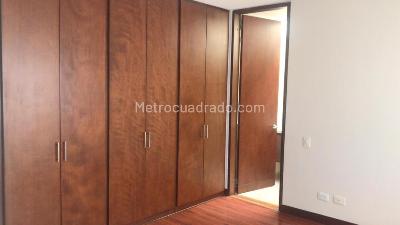 Casa de 4 alcobas en venta en Senderos De Canelon, Cajicá, 377 m² · foto 16 de 20