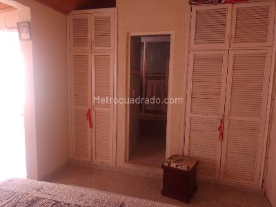 Casa de 3 alcobas en venta en Agua Blanca, Girardot, 67 m² · foto 2 de 20