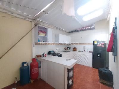 Casa de 3 alcobas en venta en Agua Blanca, Girardot, 67 m² · foto 12 de 20