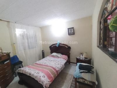 Casa de 3 alcobas en venta en Agua Blanca, Girardot, 67 m² · foto 14 de 20