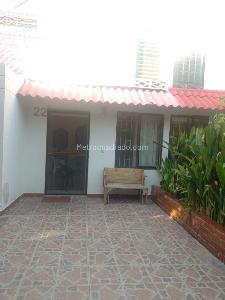 Casa de 3 alcobas en venta en Agua Blanca, Girardot, 67 m² · foto 15 de 20