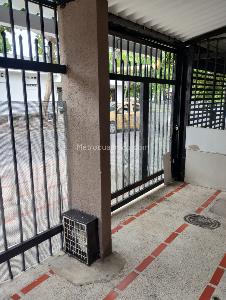 Casa de 3 alcobas en venta en Barrio Blanco, Girardot, 115 m² · foto 8 de 20