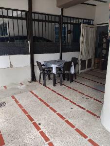 Casa de 3 alcobas en venta en Barrio Blanco, Girardot, 115 m² · foto 9 de 20