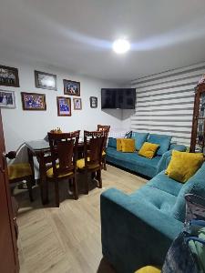 Casa de 5 alcobas en venta en La Gaitana, Bogotá, 216 m² · foto 4 de 20