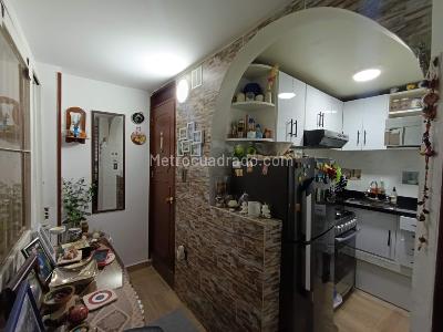 Casa de 5 alcobas en venta en La Gaitana, Bogotá, 216 m² · foto 13 de 20