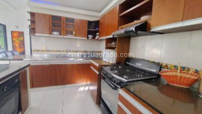 Casa de 5 alcobas en venta en El Peñon, Girardot, 647 m² · foto 7 de 20