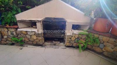 Casa de 5 alcobas en venta en El Peñon, Girardot, 647 m² · foto 11 de 20