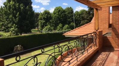 Casa de 5 alcobas en arriendo en Hacienda San Simon Pl, Bogotá, 518 m² · foto 2 de 20