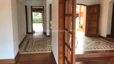 Casa de 5 alcobas en arriendo en Hacienda San Simon Pl, Bogotá, 518 m² · foto 16 de 20