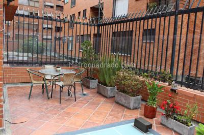 Apartamento de 3 alcobas en venta en La Carolina, Bogotá, 146 m² · foto 20 de 20
