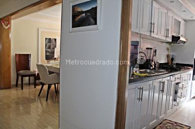 Apartamento de 3 alcobas en venta en La Carolina, Bogotá, 146 m² · foto 7 de 20