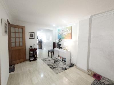 Apartamento de 3 alcobas en venta en La Carolina, Bogotá, 146 m² · foto 10 de 20