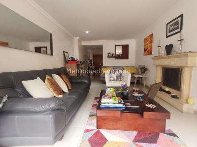 Apartamento de 3 alcobas en venta en La Carolina, Bogotá, 146 m² · foto 13 de 20