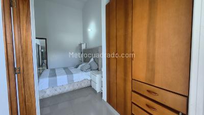 Casa de 4 alcobas en venta en Condominio Madeira, Girardot, 148 m² · foto 11 de 20