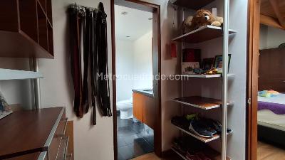 Casa de 4 alcobas en arriendo en San Jose De Bavaria, Bogotá, 350 m² · foto 13 de 20