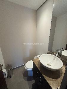 Apartaestudio en venta en El Poblado Las Palmas, Medellín, 57 m² · foto 18 de 20