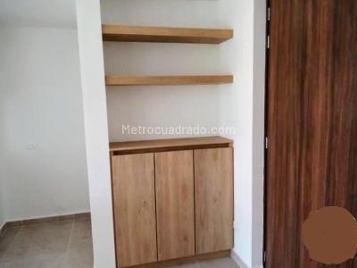 Apartamento de 3 alcobas en venta en Oceana, Bello, 83 m² · foto 7 de 20