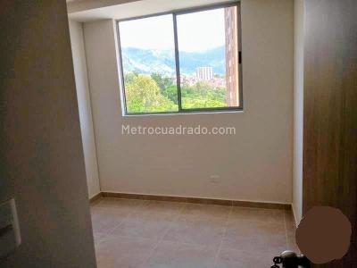 Apartamento de 3 alcobas en venta en Oceana, Bello, 83 m² · foto 5 de 20