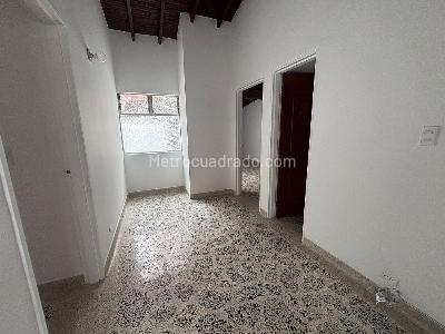 Apartamento de 4 alcobas en venta en Laureles, Medellín, 125 m² · foto 12 de 20