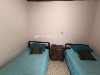 Casa de 5 alcobas en venta en Prado Centro, Medellín, 230 m² · foto 14 de 20