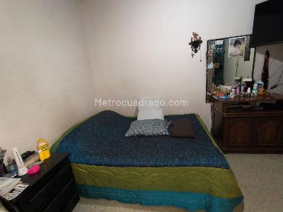 Casa de 5 alcobas en venta en Prado Centro, Medellín, 230 m² · foto 20 de 20
