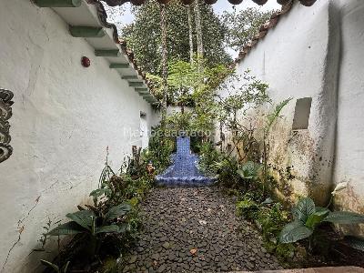 Casa de 5 alcobas en venta en El Tesoro, Medellín, 700 m² · foto 12 de 20