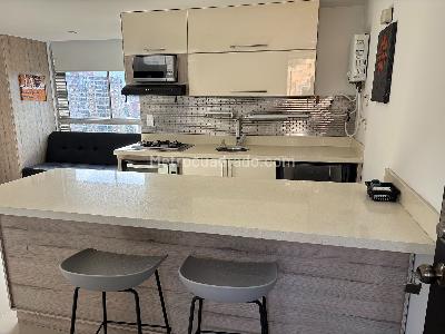 Apartaestudio en venta en El Poblado, Medellín, 30 m² · foto 3 de 20