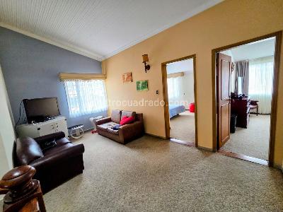 Casa de 5 alcobas en venta en Batan Malibu, Bogotá, 360 m² · foto 2 de 20