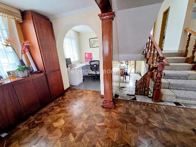 Casa de 5 alcobas en venta en Batan Malibu, Bogotá, 360 m² · foto 10 de 20