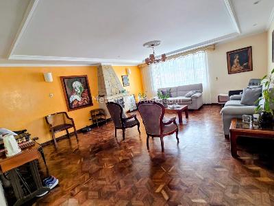 Casa de 5 alcobas en venta en Batan Malibu, Bogotá, 360 m² · foto 11 de 20