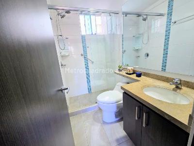Apartamento de 3 alcobas en venta en Villas Del Mediterraneo, Bogotá, 162 m² · foto 11 de 20